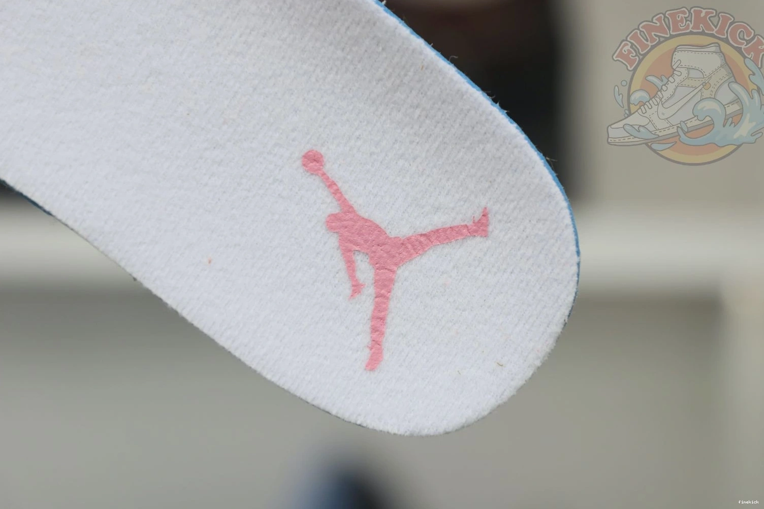 3 Air Jordan 1004